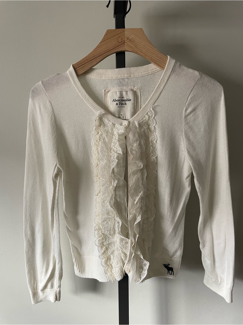 Abercrombie & Fitch White Ruffle Lace Trim Cardigan Sweater Size Medium
